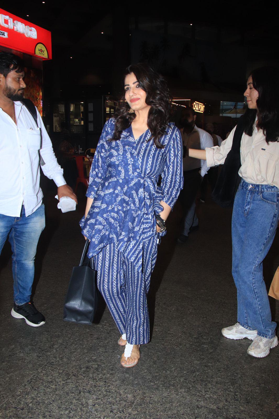Raveena Tandon was spotted at the airport